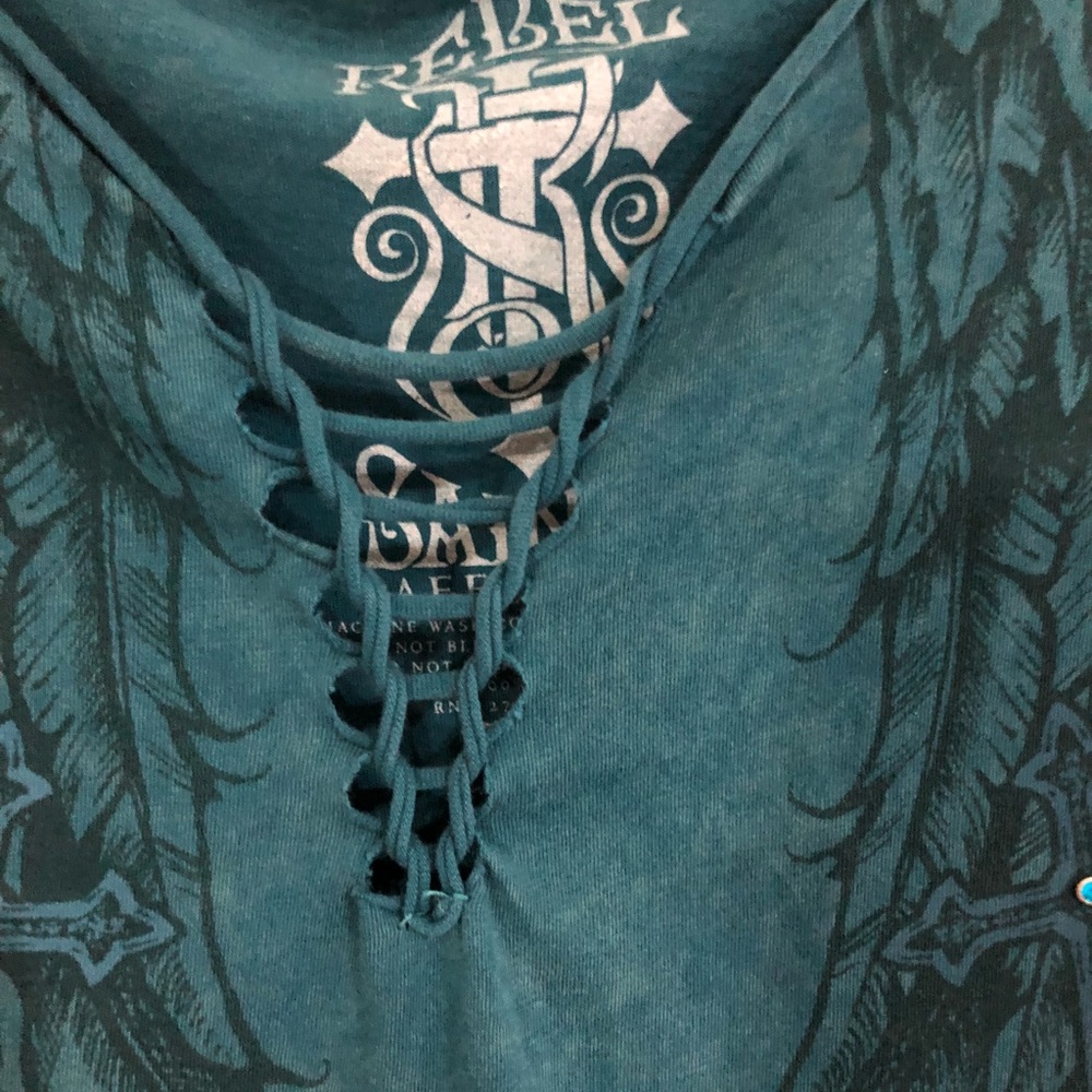 Rustic tee - Picture 3 of 3